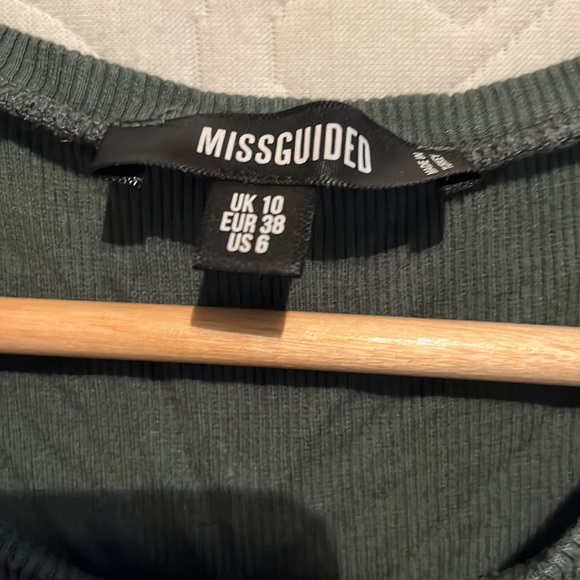 Forest Green Ribbed Crop Tank - Picture 2 of 3